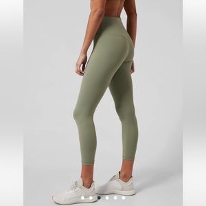 NWT Athleta Elation Train 7/8 Tight